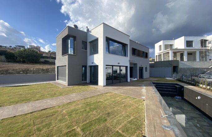 Plot 1175 Parekklisia